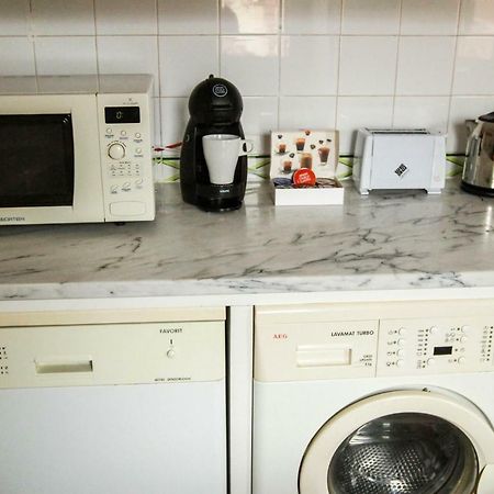 Cozy And Spacious Apartment In Graca, Lisbon Bagian luar foto